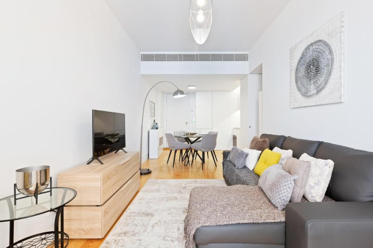 Spacious 1 Bedroom Apartment Near Baixa Lissabon Buitenkant foto