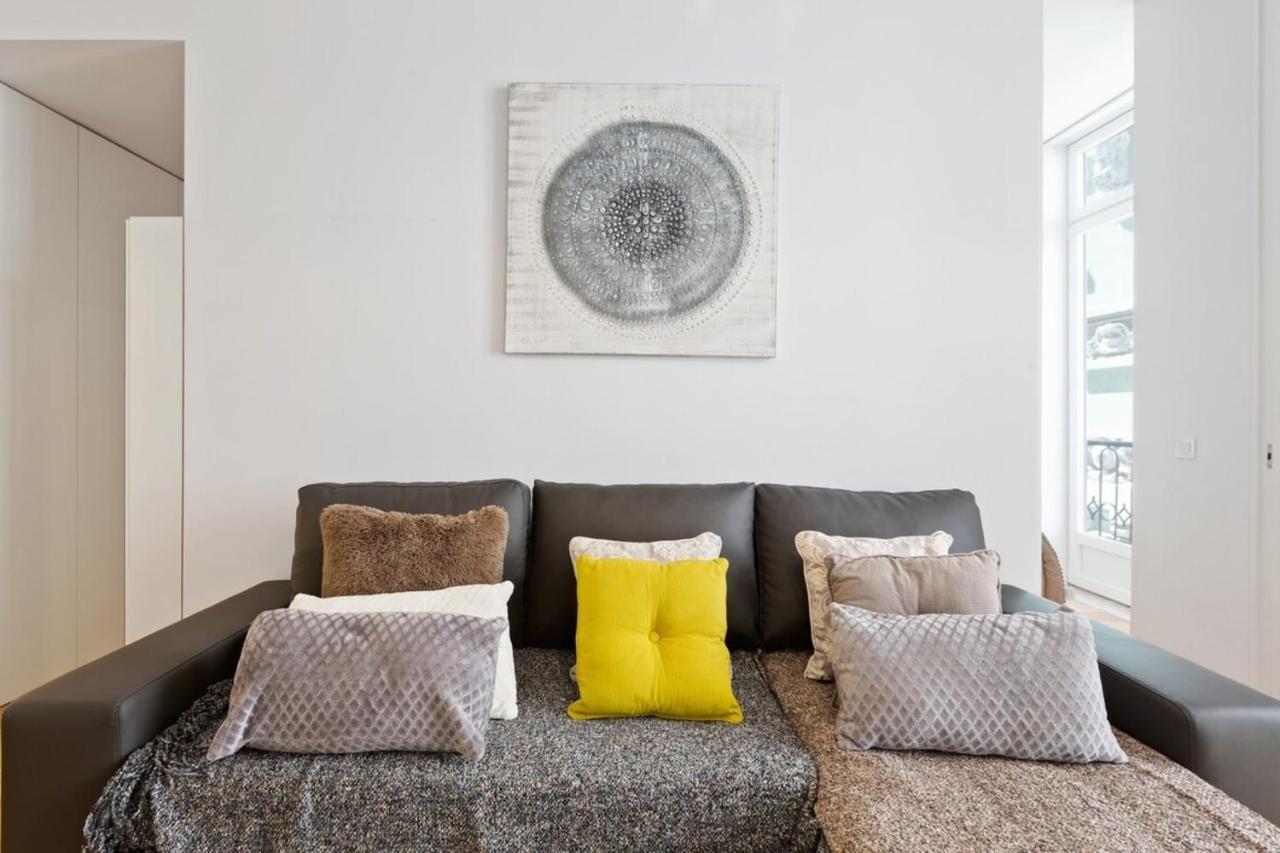 Spacious 1 Bedroom Apartment Near Baixa Lissabon Buitenkant foto